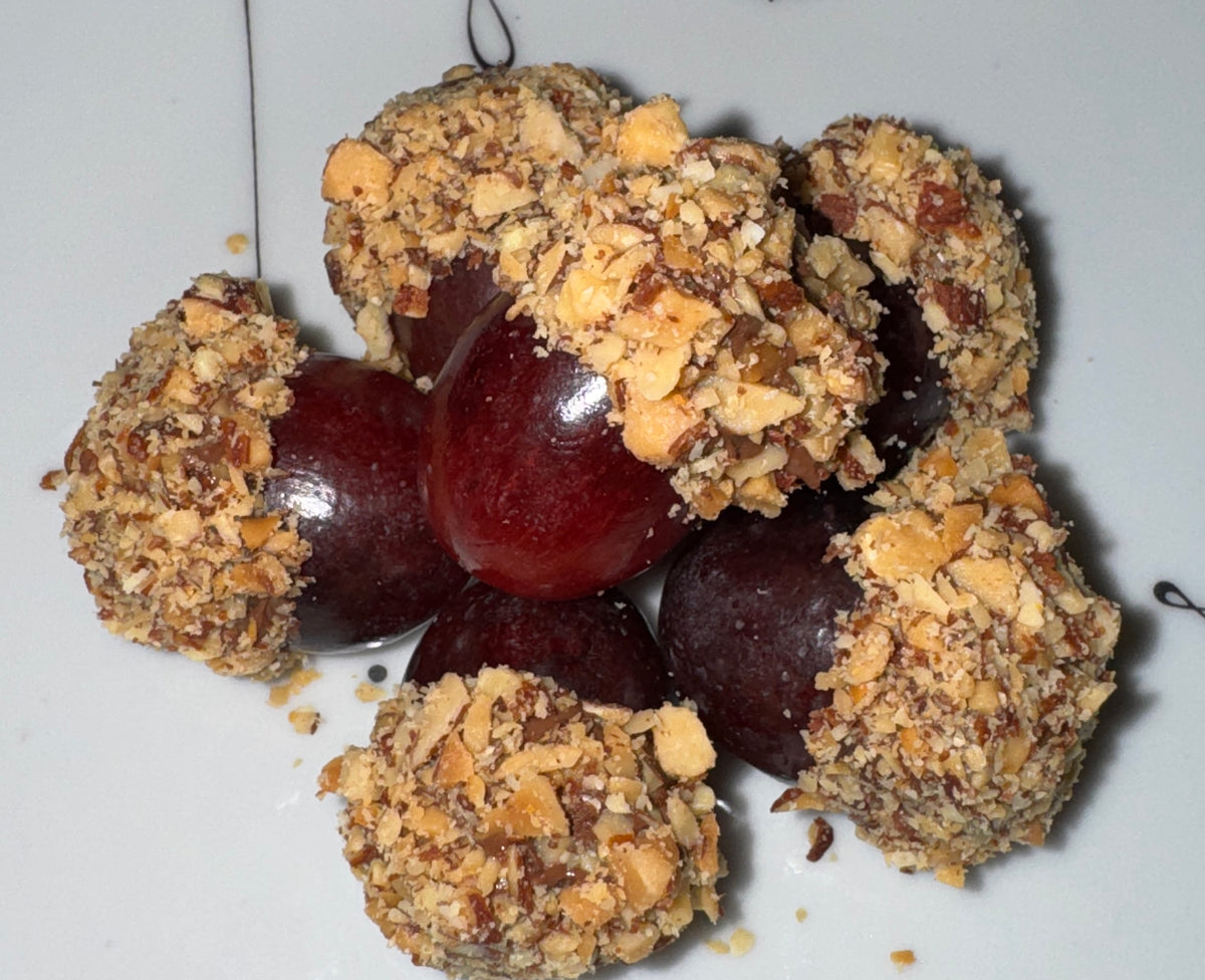 708 — Red Grapes